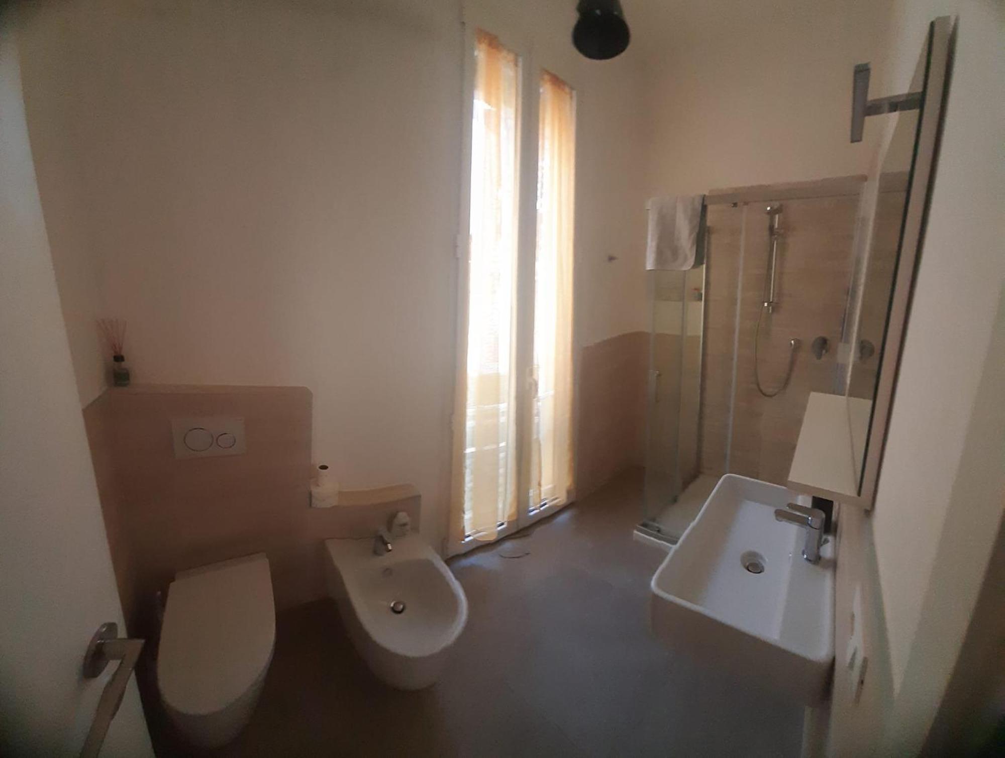 Center Rooms Bartolini Болонья Экстерьер фото